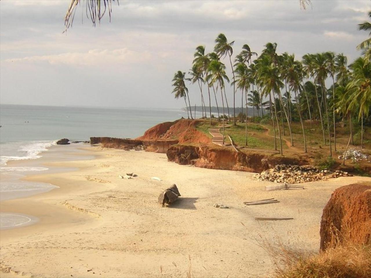 Sukriti beach Resort Varkala Exterior foto